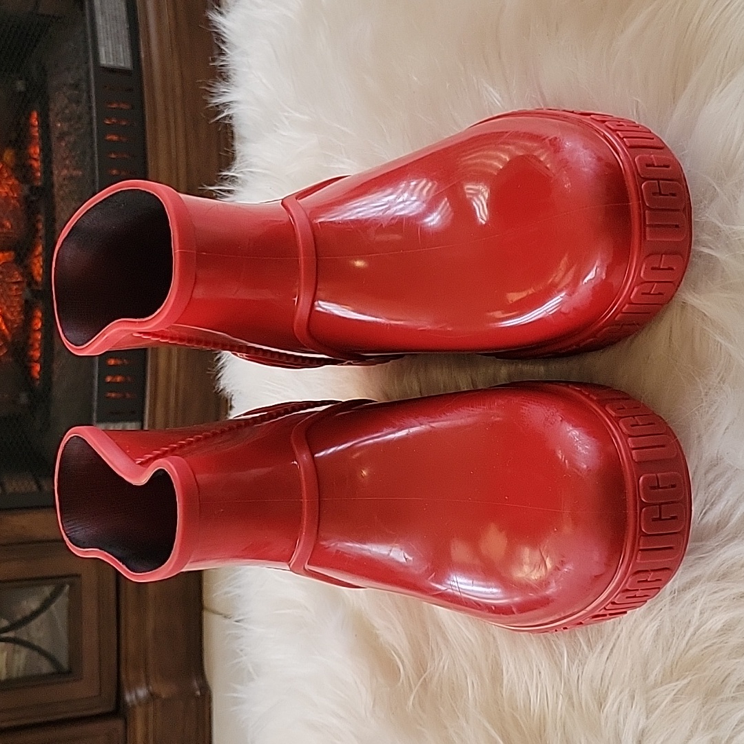 Brand New And Comfortable